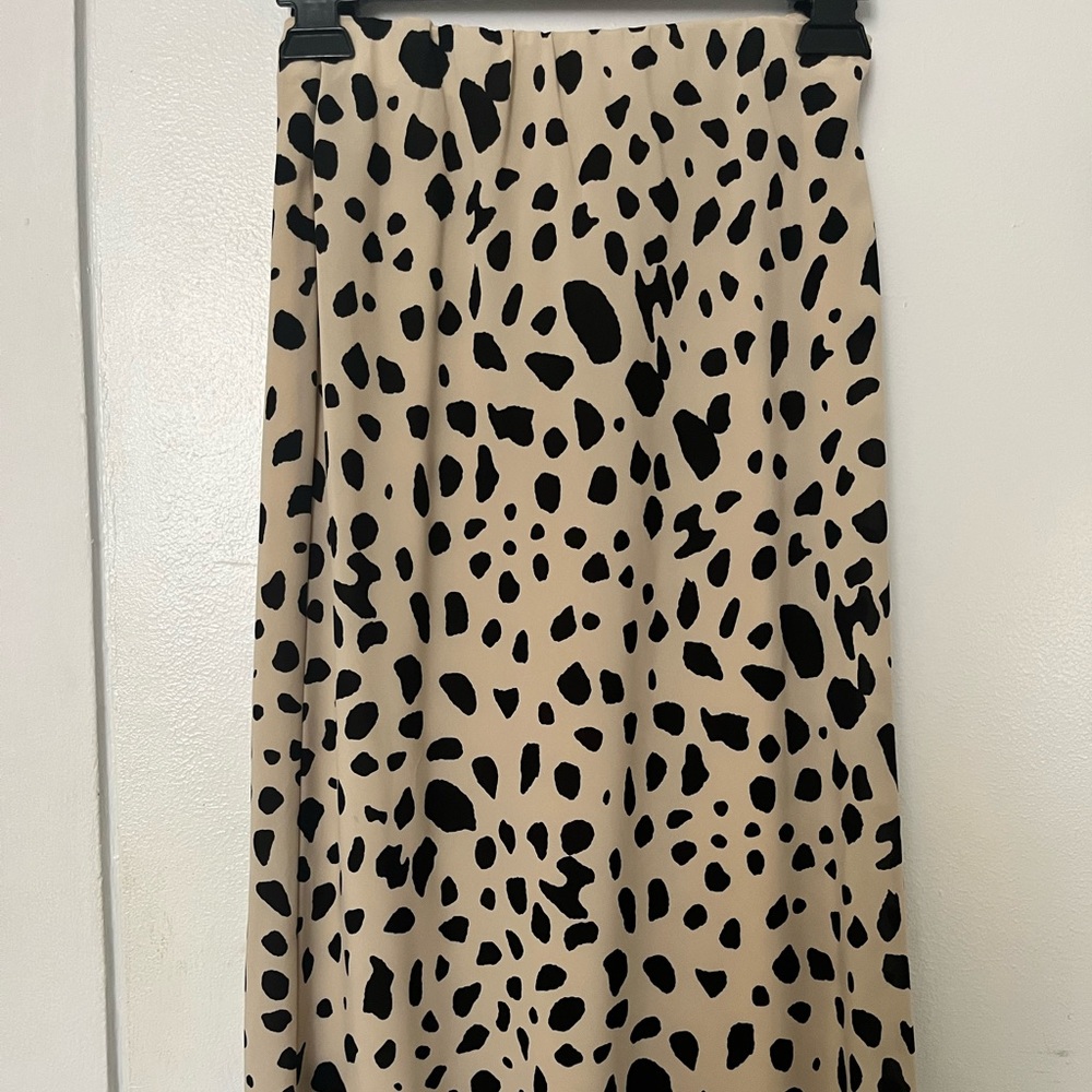 JAPNA Animal print midi skirt  -worn twice-